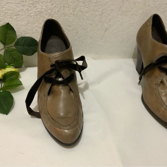 Born Women's Banbury Fringe Moc Boots Size 9 Natural Tan Nubuck Heeled W02016 - Picture 6 of 14